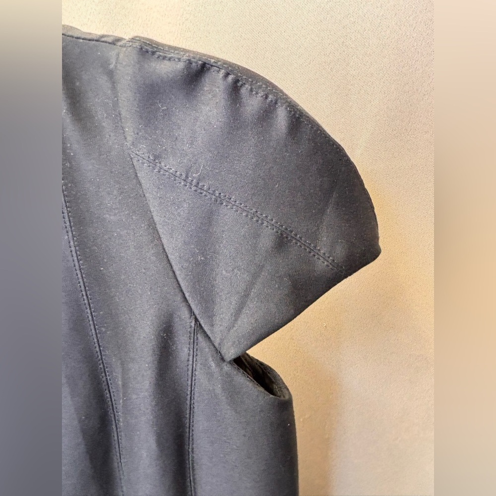Halston Women's Black Short Sleeve Notch Neck Tulip Skirt Dress Size 2 - Picture 8 of 10